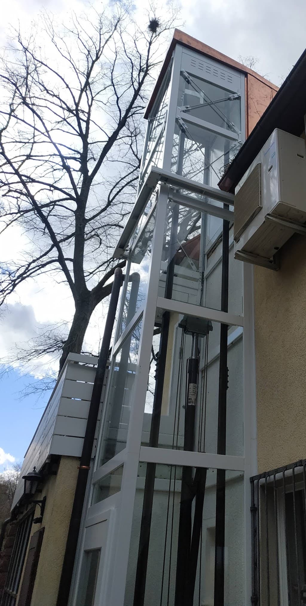 SACS Lifte Stuttgart