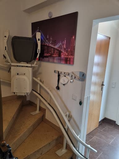 Lift Konzept GmbH Treppenlift Würselen — Kundenfoto