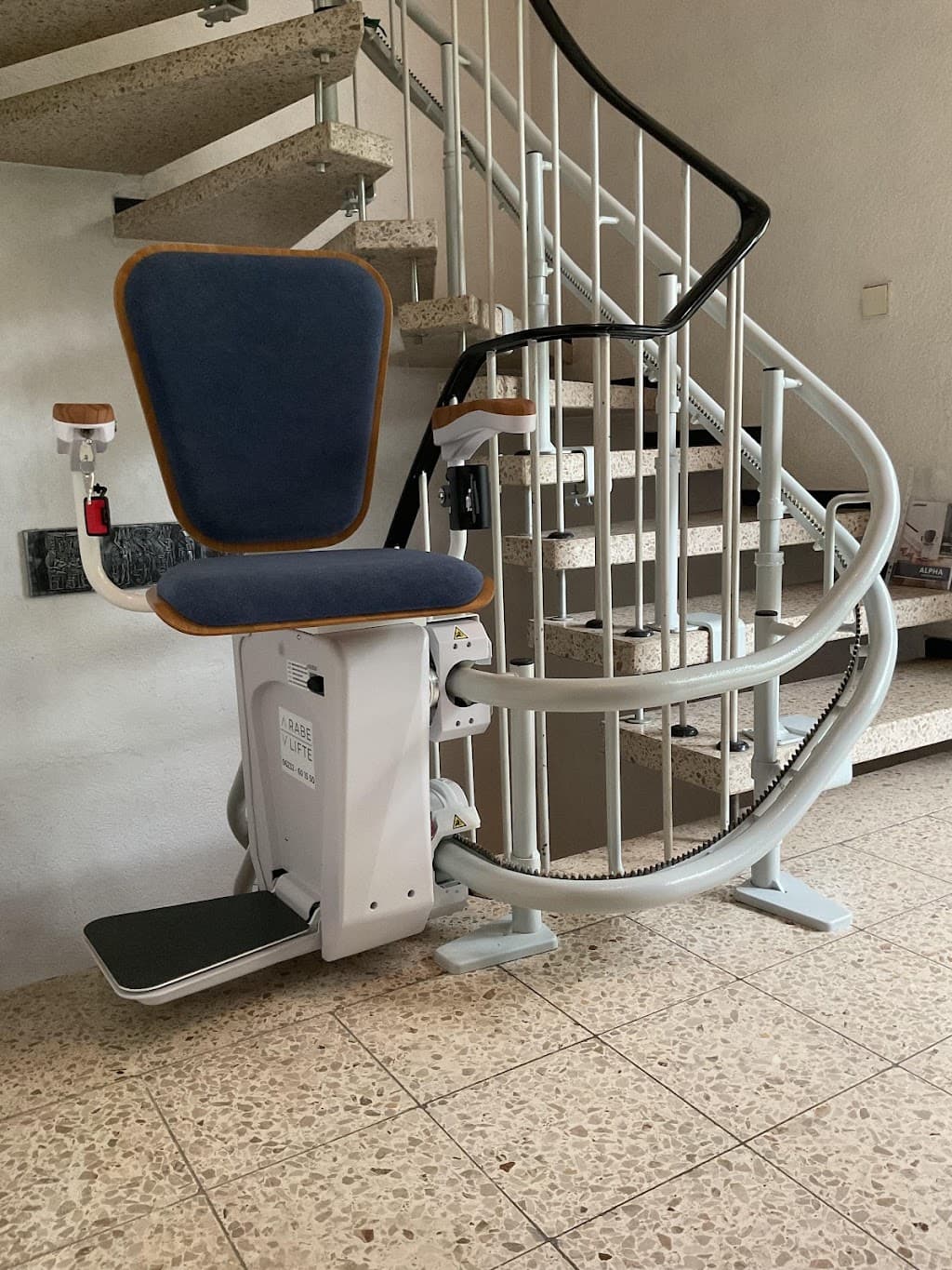 Rabe Lifte - Premium Treppenlifte für Ihr Zuhause